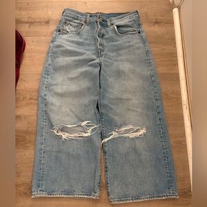 Levi Distressed Light Blue Jeans 29